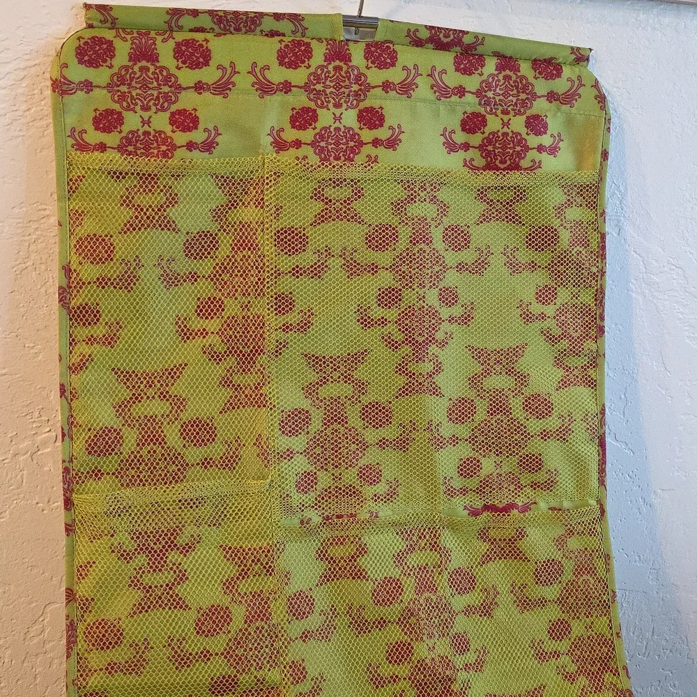 Homz Hanging Wrapping Paper, Gift Bag And Tag Storage NWOT - Picture 4 of 7